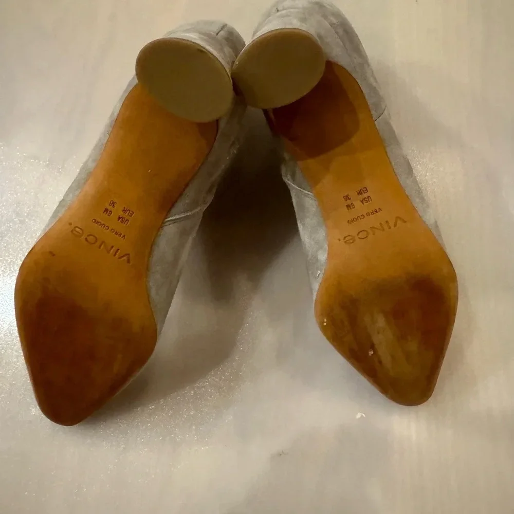 Vince Hilda Bootie Women’s size 6 Us in Woodsmoke Genuine Suede